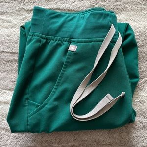 FIGS Hunter Green Zamora Scrub Pants